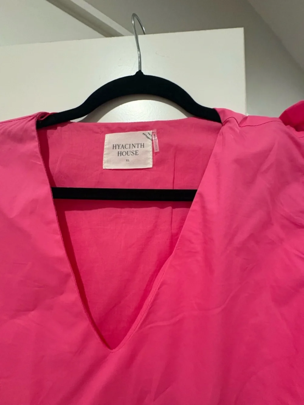 Puff-Sleeve Tiered Mini Dress in Hot Pink - Picture 4 of 5